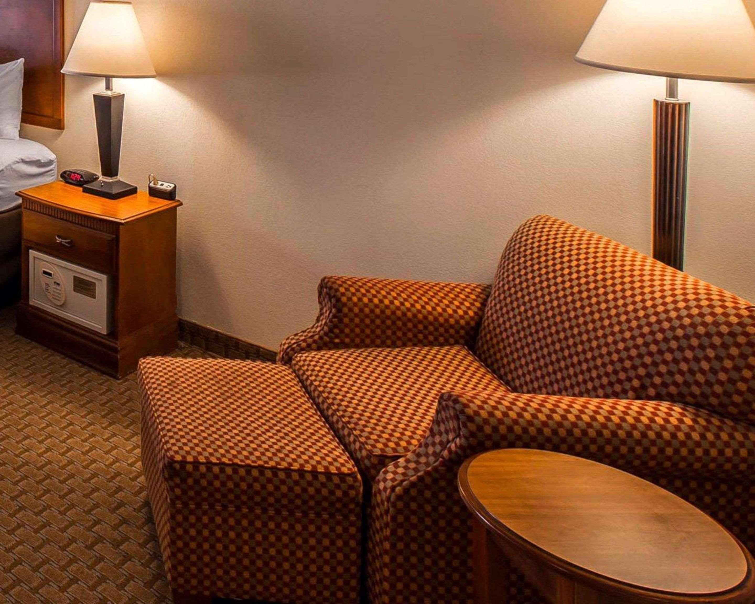 Comfort Inn & Suites Rogersville Kültér fotó